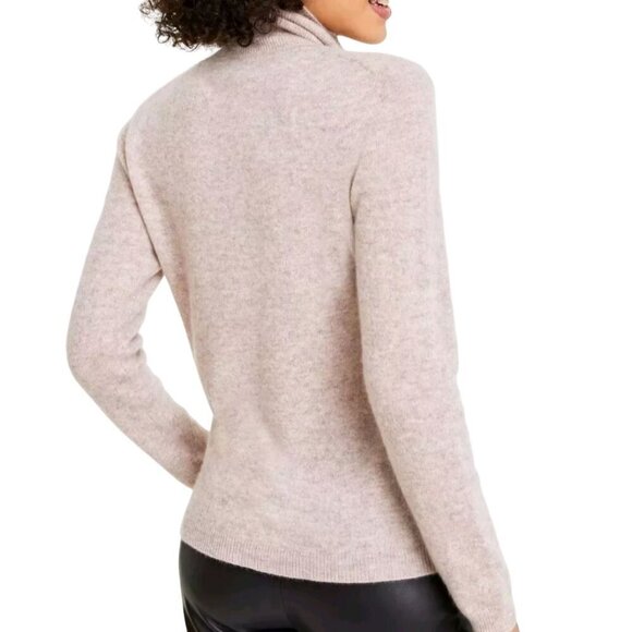 Charter Club 100% Cashmere Light Gray Closet Staple Turtleneck Sweater Size M - Picture 5 of 7